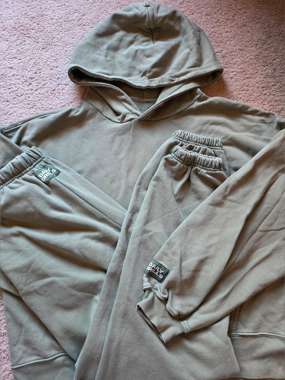 Daily Drills Sunbleached Green with Bandana Patch Sweatpants & Hoodie Set XS/S